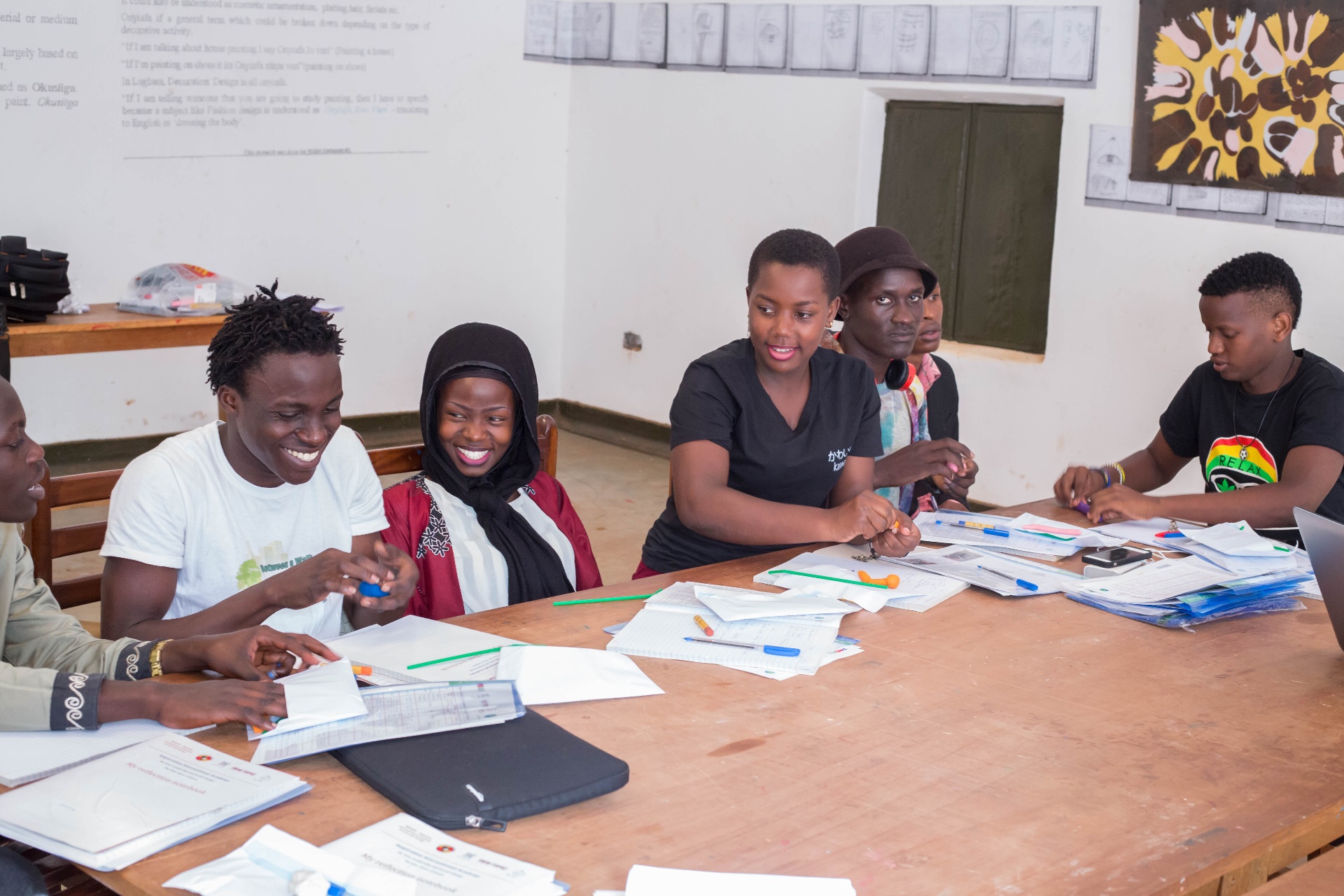 A collaborative workshop around a shared table